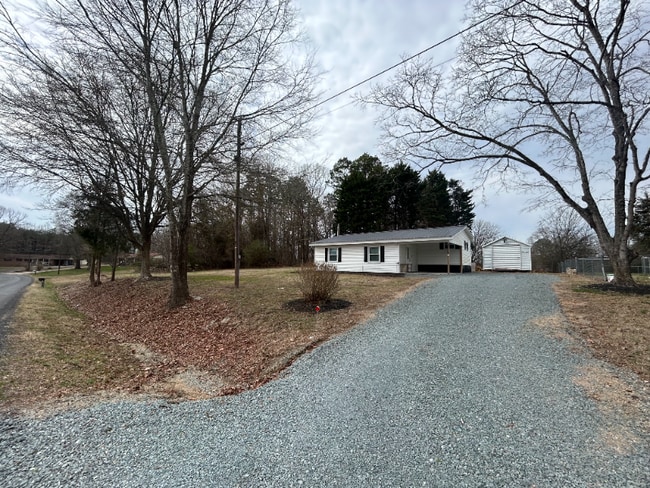 Photo - 1016 Boyd Allman Rd House