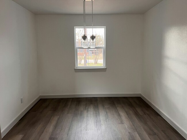 Photo - 5619 Cold Water Trail