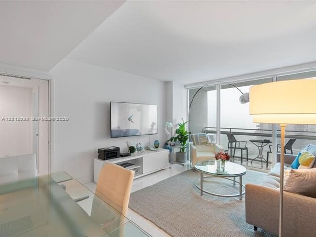 Photo - 6801 Collins Ave Unidad 6801 Collins Ave # 1208