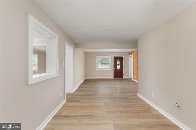 Photo - 14013 Glenkirk Rd