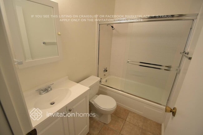 Photo - 1542 Claremont Dr
