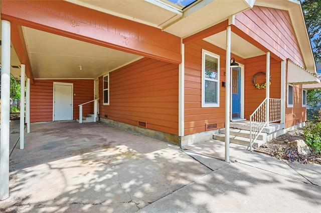 Photo - 157 W Purnell St