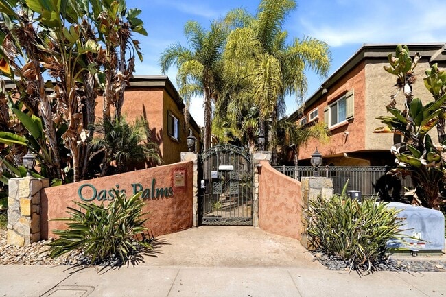 Building Photo - 1000 S Mollison Ave Unit 3