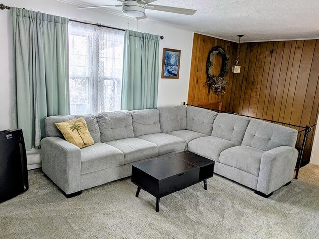 Photo - 1606 Daniels Run Rd NE