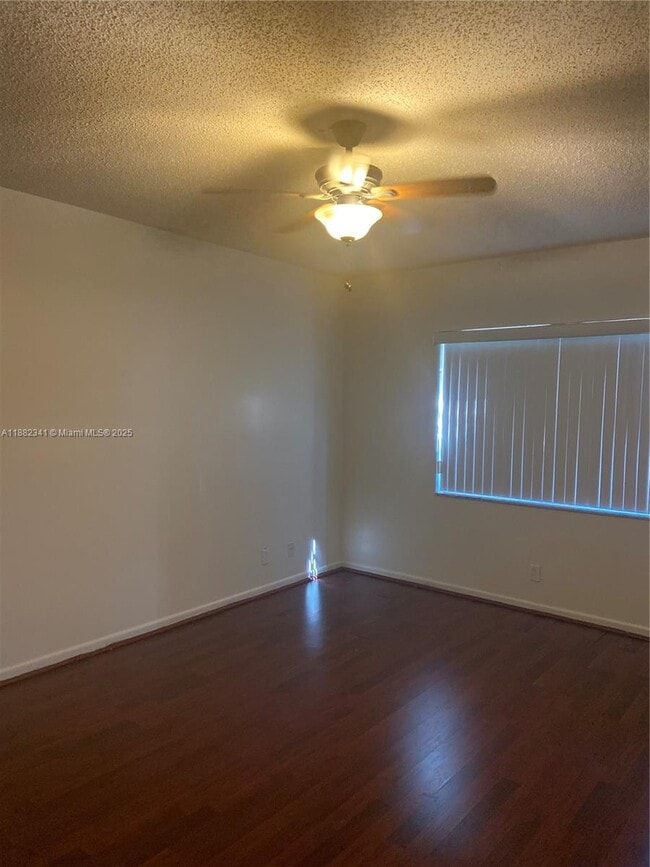 Photo - 1301 NE 7th St Unit 106