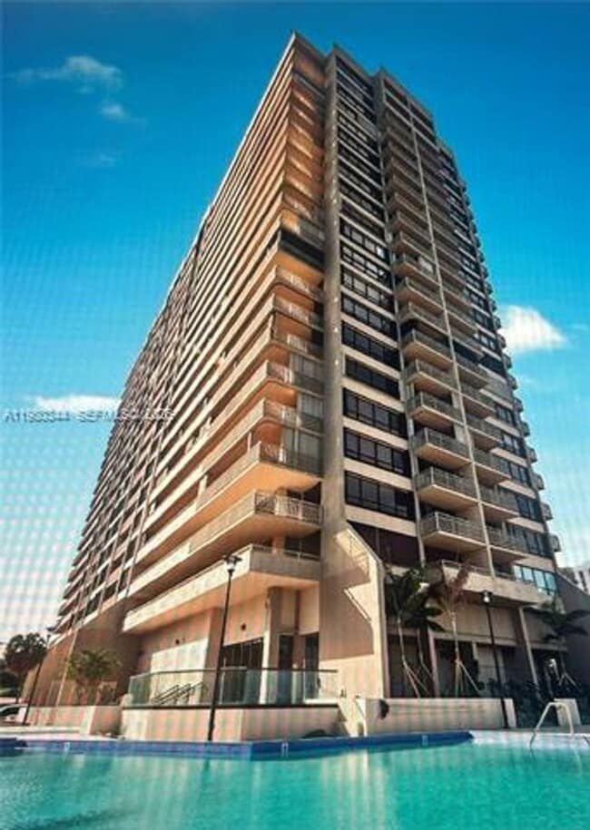 Building Photo - 11113 Biscayne Blvd Unit 11113 Biscayne Blvd # 553