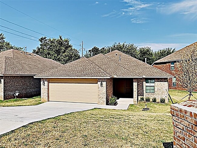 Building Photo - 1045 Creek Side Dr