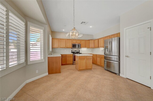 2525 Huber Heights Dr