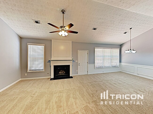 Photo - 420 Heathcliff Ct