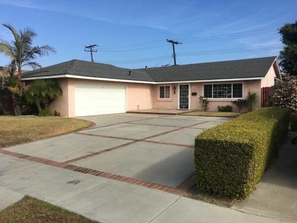 Photo - 14332 Thunderbird Cir