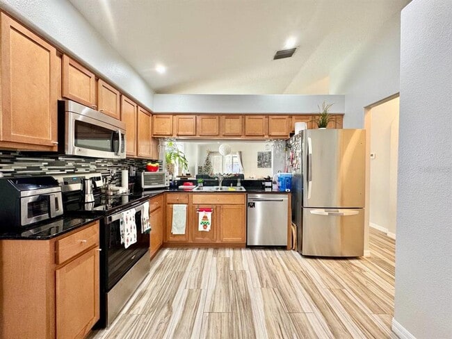 Photo - 30912 Bridgegate Dr