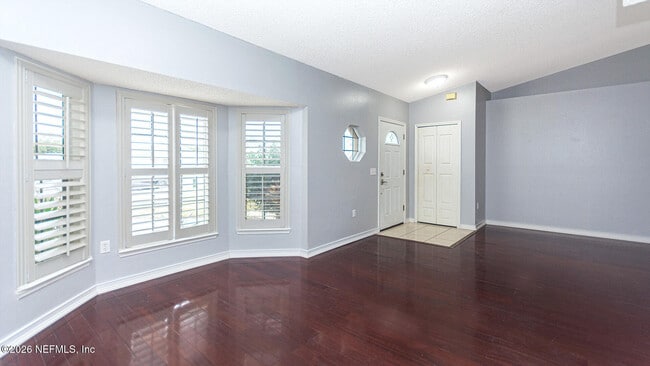 Photo - 13002 Viburnum Dr S