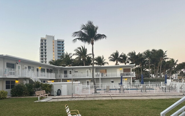 Photo - 2508 Bay Dr Unit 25