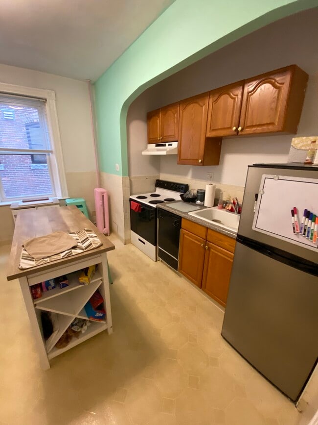 Photo - 65 Saint Marys St