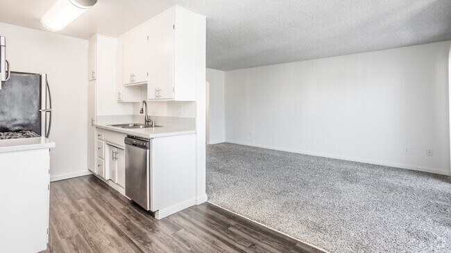 1HAB, 1BA - 648 ft²