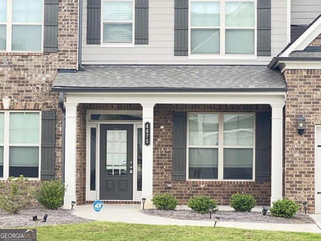 Photo - 4675 Silver Oak Dr SW