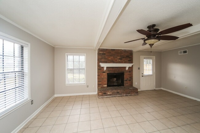 Photo - 7272 Eggleston Rd