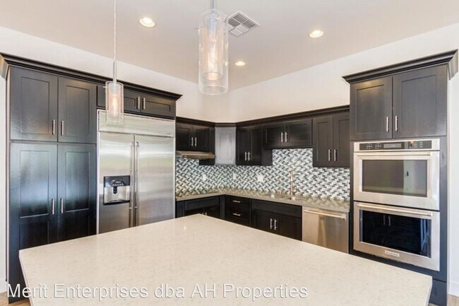 Photo - 4 br, 3 bath House - 3814 N 9TH ST