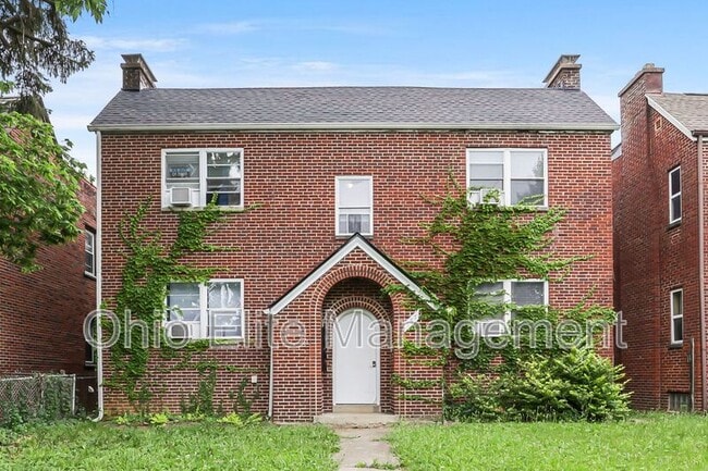 987 Lilley Ave
