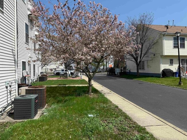 Photo - 380 Ocean Ave