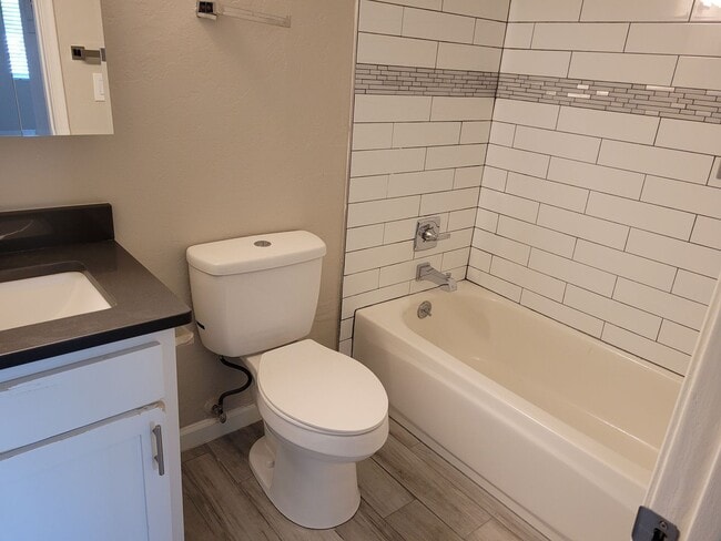 Photo - Park Vista Apartments