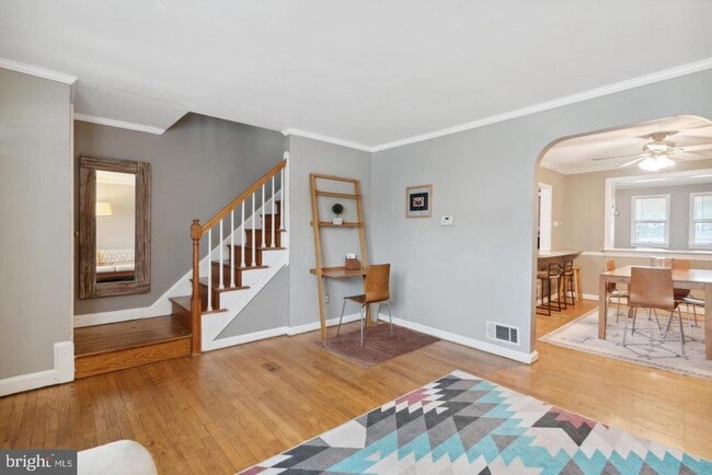 Photo - 705 Eastshire Dr