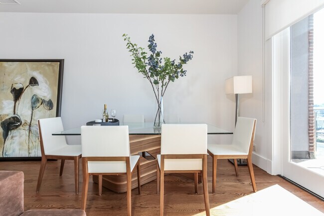 Photo - In Town Location with Water Views!!