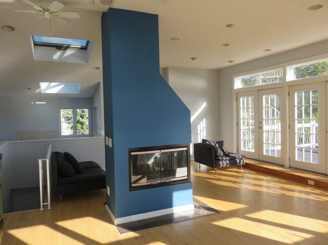 Photo - 215 First Ave Unit #3