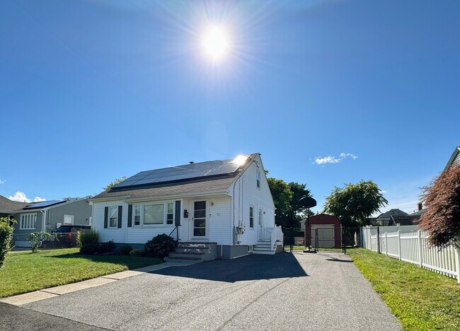 Entrada de coches - 13 Saint John St