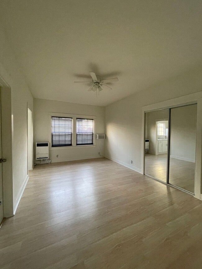 Photo - 1331 Albany St