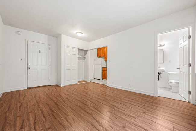 Photo - Beverly Boulevard