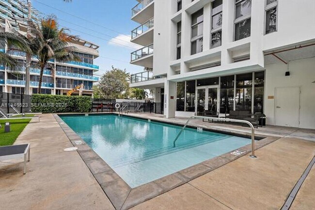 Photo - 13800 Highland Dr Unit 13800 Highland Dr  308