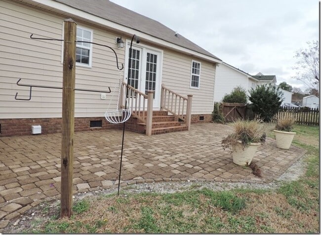 Building Photo - 2525 Stedman Dr NW Rental
