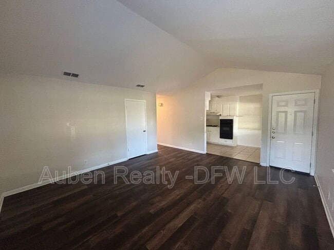 Photo - 1619 N Alexander St