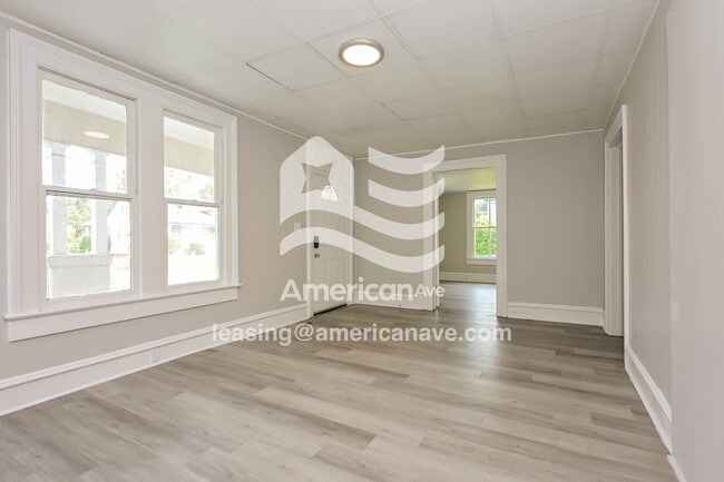 Photo - 1260 Hillyer Ave