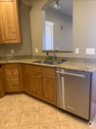 Building Photo - Spacious 3-Bedroom Condo with Stunning Views