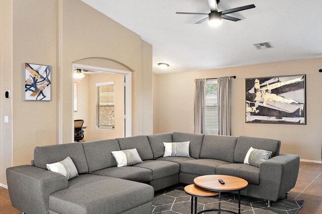 Photo - 2949 E Crescent Way Unit ID1244319P