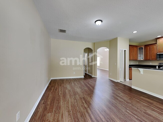 Photo - 11642 Great Commission Way