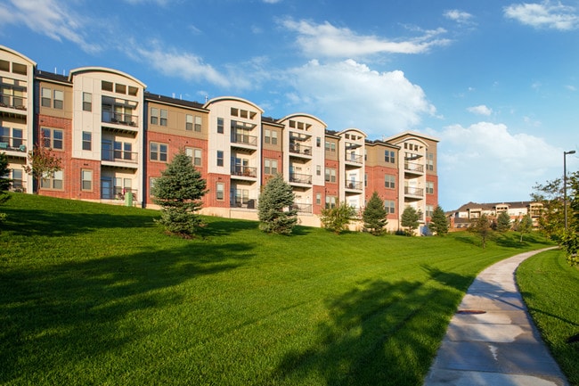 Broadmoor Hills
