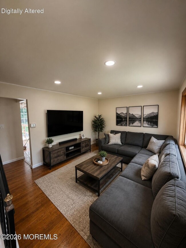 Photo - 54 Longwood Dr
