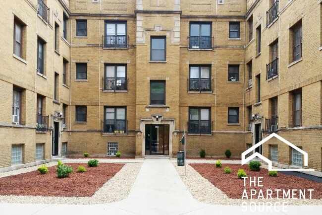 Photo - 724 W Roscoe St Unidad 2N