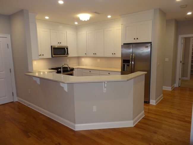 Photo - 2 Inwood Dr Unit 3002