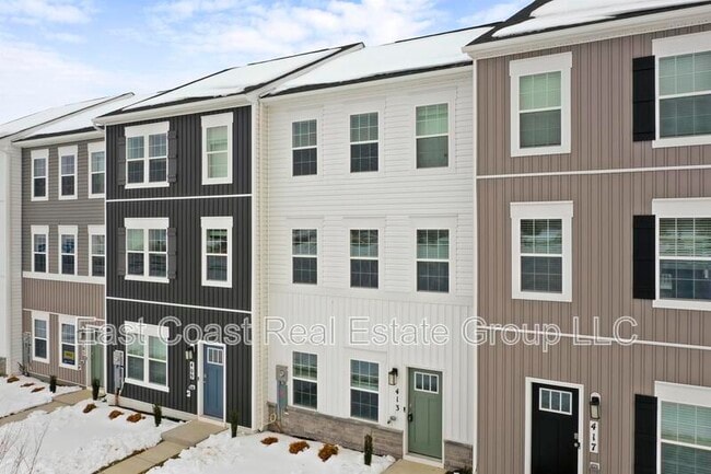 Photo - 413 Eclipse St