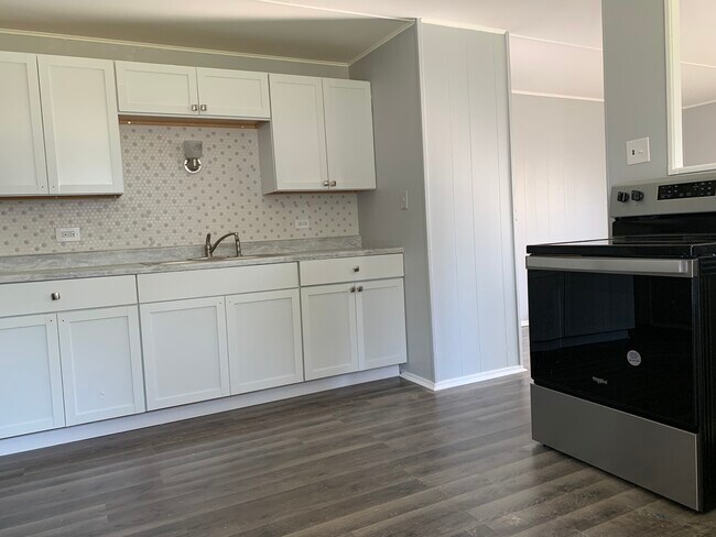 Photo - 1732 Hillside Ave Unit Apt A