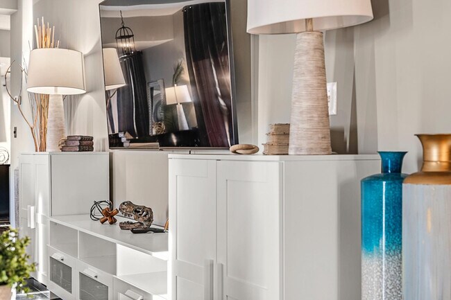 Photo - 275 U.S. 20-SI ID1240408P Unit SI ID1240408P