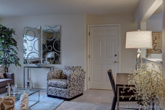 513 E 24th Ave Unit 2