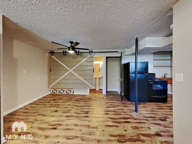 Photo - 1729 Morehead Ave