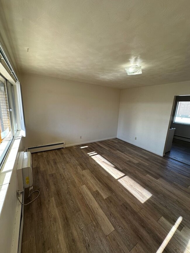 Photo - LE2012 Unit 9