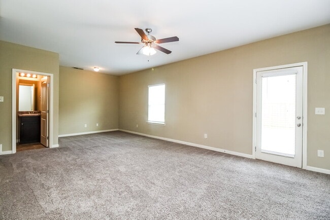 Photo - 41 Crescent Chase