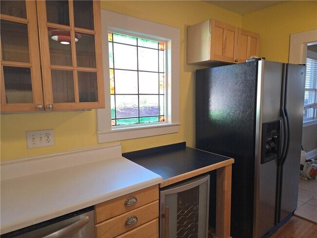 Photo - 1038 S Candler St